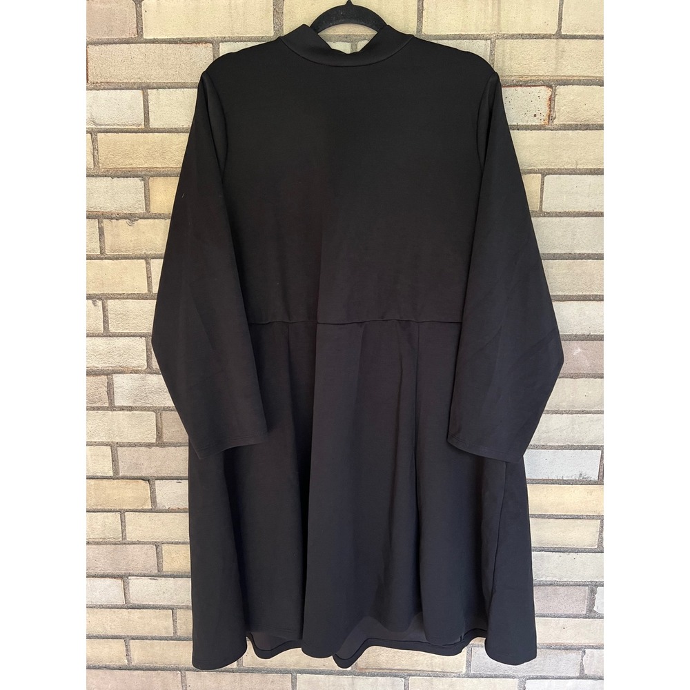 Torrid Black Mini Studio Cupro Mock Neck Dress Pockets Stretch Knit Size 4X NWT - Picture 1 of 6